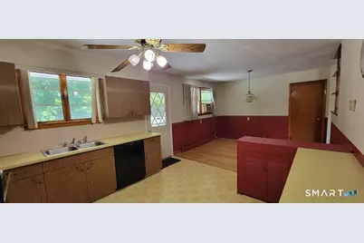 42 Orchard Lane, Wolcott, CT 06716 - Photo 10