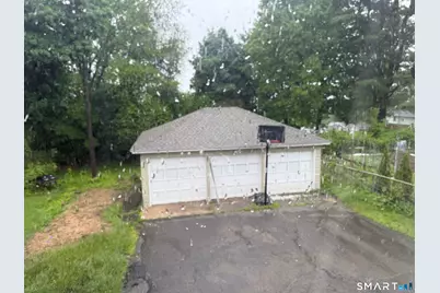 81 Chambers Street, Waterbury, CT 06708 - Photo 2