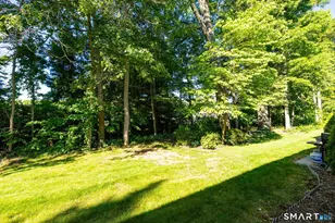 190 Tomlinson Ave, Plainville, CT 06062 - Photo 32