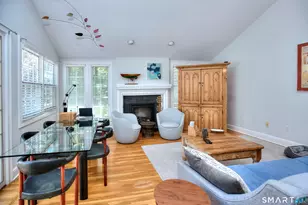 13 Darien Close, Darien, CT 06820 - Photo 6
