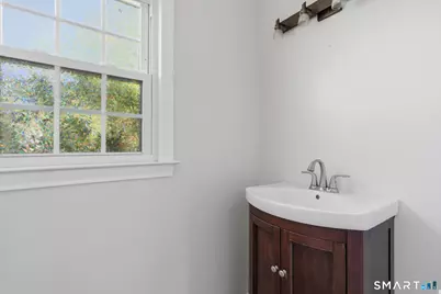 77 Washington Street, Manchester, CT 06042 - Photo 16