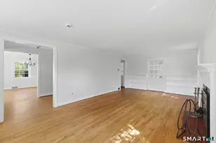 77 Washington St, Manchester, CT 06042 - Photo 6