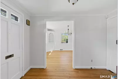 77 Washington Street, Manchester, CT 06042 - Photo 8