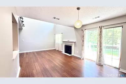 102 Cambric Place #102, Rocky Hill, CT 06067 - Photo 6