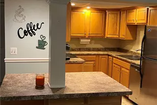 138 Boulder Cir, Glastonbury, CT 06033 - Photo 4