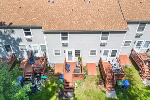 221 Brentwood Dr, Wallingford, CT 06492 - Photo 36