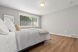 261 Agawam Dr, Stratford, CT 06614 - Photo 20