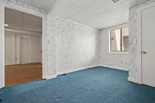261 Agawam Dr, Stratford, CT 06614 - Photo 26