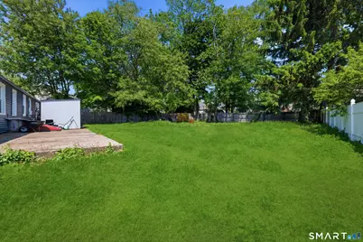 66-68 Alexander Drive, Bridgeport, CT 06606 - Photo 6