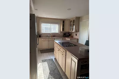 41 Sunrise Avenue, East Lyme, CT 06357 - Photo 12