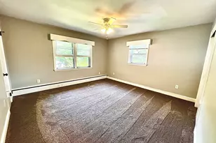 29 Patton Ave, Seymour, CT 06483 - Photo 14