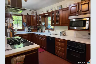 8 Ivy Road, Stonington, CT 06355 - Photo 14