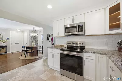 22 Rockledge Drive, West Hartford, CT 06107 - Photo 12