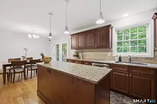 235 Crestwood Dr, Naugatuck, CT 06770 - Photo 10
