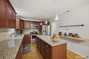 235 Crestwood Dr, Naugatuck, CT 06770 - Photo 14