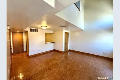 105 Tremont Avenue #C, Bridgeport, CT 06606 - Photo 2