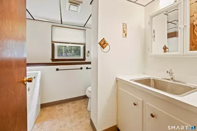 187 Knob Hill Road, Meriden, CT 06451 - Photo 24