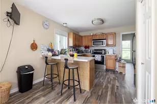 205 Oakbrook Ln, Torrington, CT 06790 - Photo 8