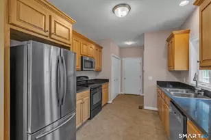 449 Tributary Ln, Windsor, CT 06095 - Photo 14