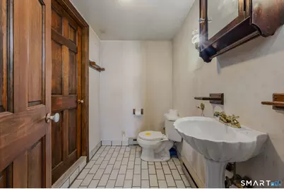 28 Church Lane, East Lyme, CT 06333 - Photo 20