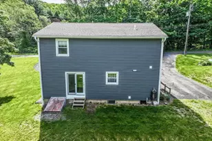 19 Botsford Hill Rd, Newtown, CT 06470 - Photo 34