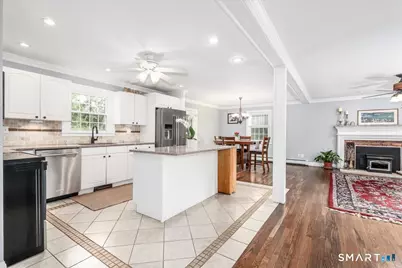 19 Botsford Hill Road, Newtown, CT 06470 - Photo 4