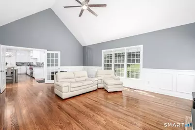 10 Canterbury Lane, Newtown, CT 06482 - Photo 16