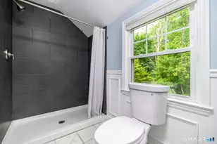 162 Killian Ave, Trumbull, CT 06611 - Photo 14