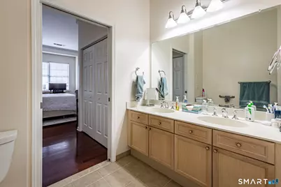 1 King Philip Drive #414, West Hartford, CT 06117 - Photo 22