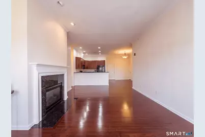 1 King Philip Drive #414, West Hartford, CT 06117 - Photo 8