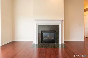 1 King Philip Dr, West Hartford, CT 06117 - Photo 6