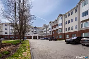 1 King Philip Dr, West Hartford, CT 06117 - Photo 28