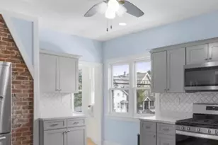 180 Peck Ave, West Haven, CT 06516 - Photo 2