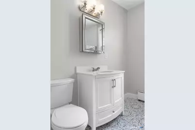 180 Peck Avenue, West Haven, CT 06516 - Photo 4