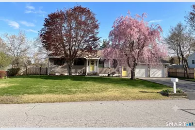 97 Georgia Road, Montville, CT 06370 - Photo 2