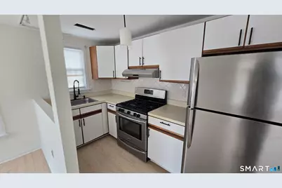 1150 Whitney Avenue #5, Hamden, CT 06517 - Photo 12