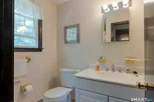 1472 Hartford Tpke, North Haven, CT 06473 - Photo 24