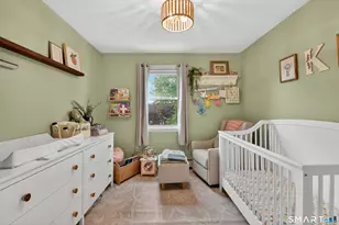 15 Riverside Dr, Branford, CT 06405 - Photo 8