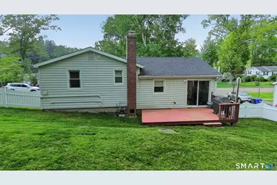 15 Riverside Drive, Branford, CT 06405 - Photo 18