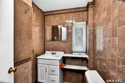 106 Turnpike Road, Somers, CT 06071 - Photo 36