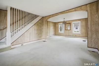 41 Jefferson Avenue, Danbury, CT 06810 - Photo 8