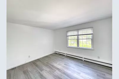 21 Avenue B #A, Norwalk, CT 06854 - Photo 8