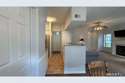 31 High Street #9102, East Hartford, CT 06118 - Photo 16