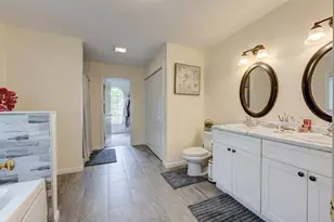 41 Marina Ct, Meriden, CT 06451 - Photo 18