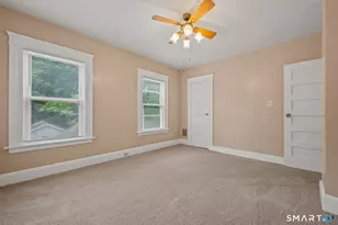 368 Shelton Ave, New Haven, CT 06511 - Photo 22