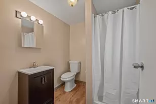 368 Shelton Ave, New Haven, CT 06511 - Photo 32
