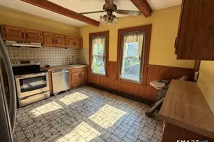 60 Welland Ave, Waterbury, CT 06708 - Photo 6