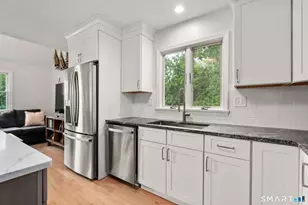 440 Lakeview Dr, Suffield, CT 06093 - Photo 14