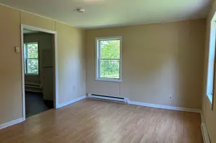 24 Concord Ct, Groton, CT 06340 - Photo 8