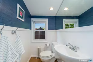 22 Elizabeth St, Trumbull, CT 06611 - Photo 18